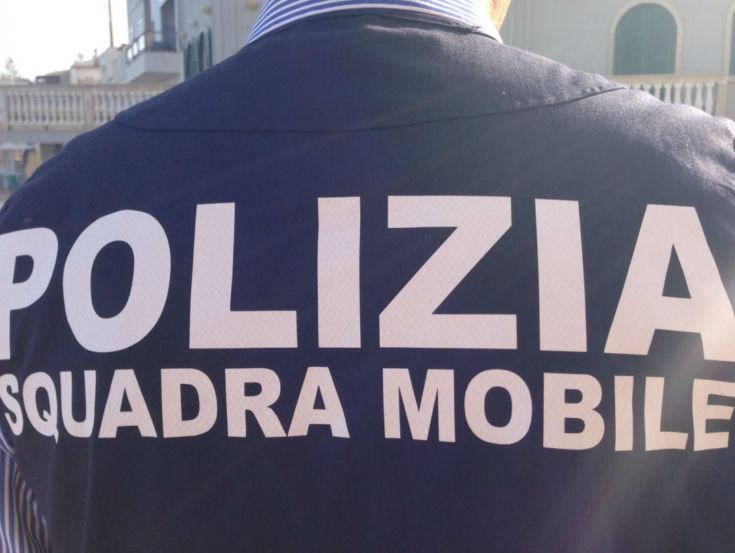 Caporalato: controlli a tappeto in tutta Italia, 82 aziende nel mirino 71 polizia squadra mobile