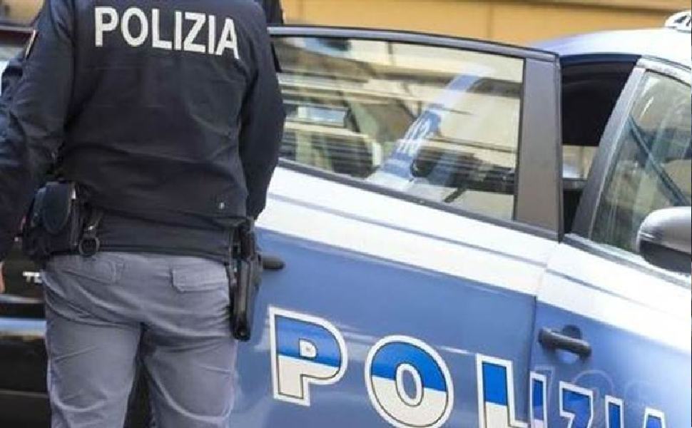 Detenevano cocaina e hashish, arrestata una coppia. Lui era ai domiciliari 51 polizia1 1 1