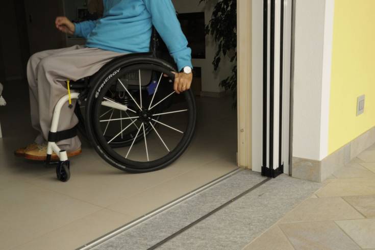 porta finestra filo pavimento