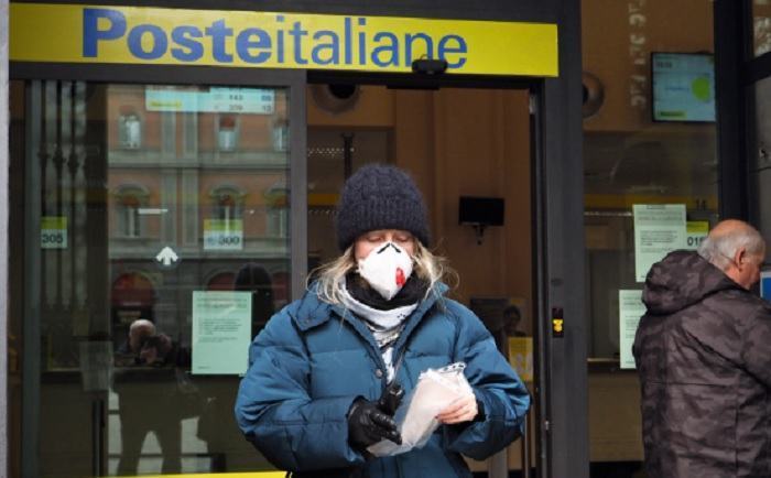 Poste Italiane invita i cittadini a recarsi in ufficio solo per operazioni essenziali 56 poste 7