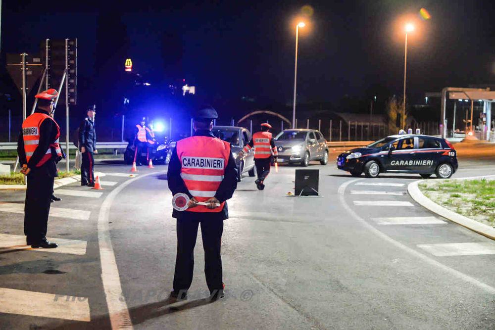 posto controllo carabinieri 1 2