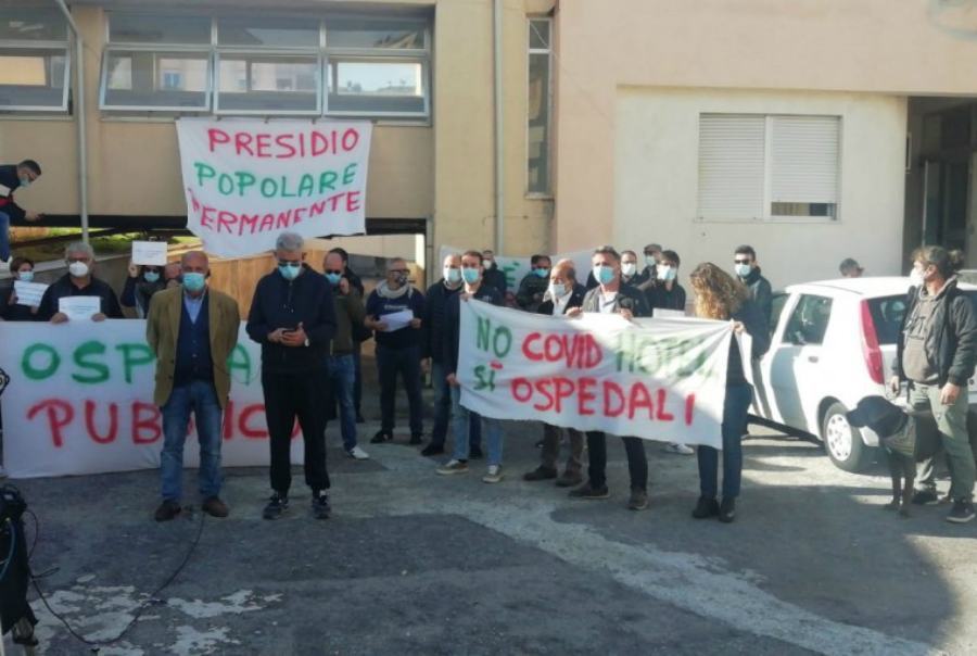 Ospedale Cariati, lo sfogo del sindaco: "basta così, lo Stato ha fallito. Pronti a mobilitarci" 59 presidio ospedale cariati 1 1