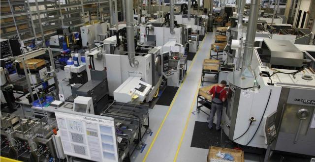 Rapporto Svimez, gli imprenditori italiani snobbano la Calabria 51 produzione
