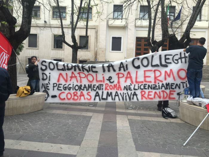 protesta almaviva center 01