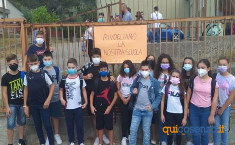 protesta alunni fuscaldo scarcelli 03