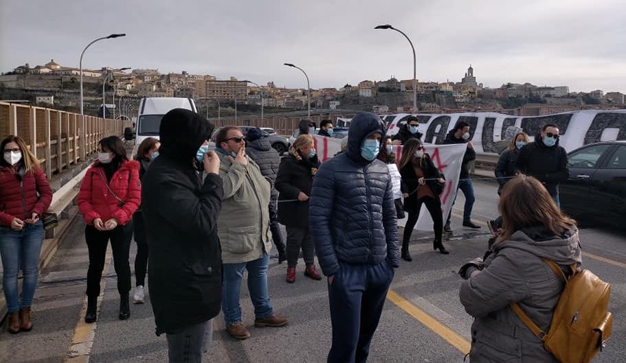 protesta catanzaro santanna ponte morandi 01