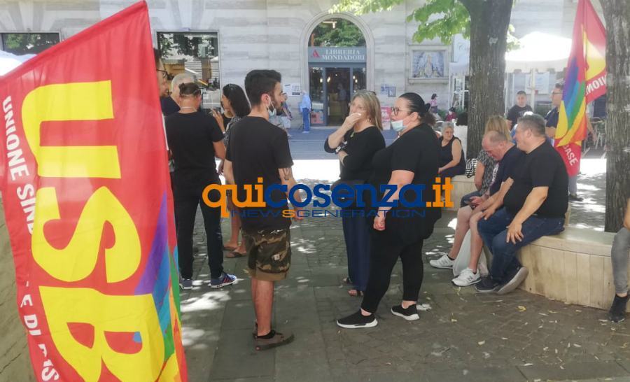 protesta prefettura usb ambiente srl 01