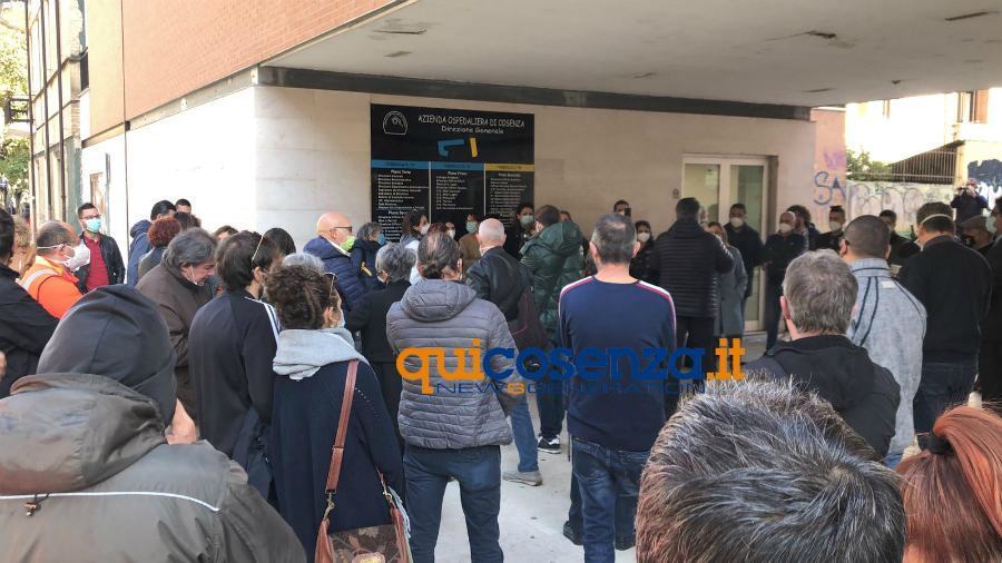 protesta pronto soccorso Ao Cosenza 01