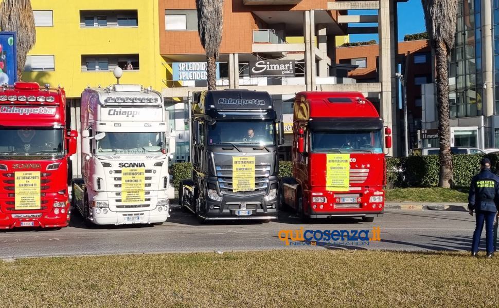 protesta tir cosenza nord 03