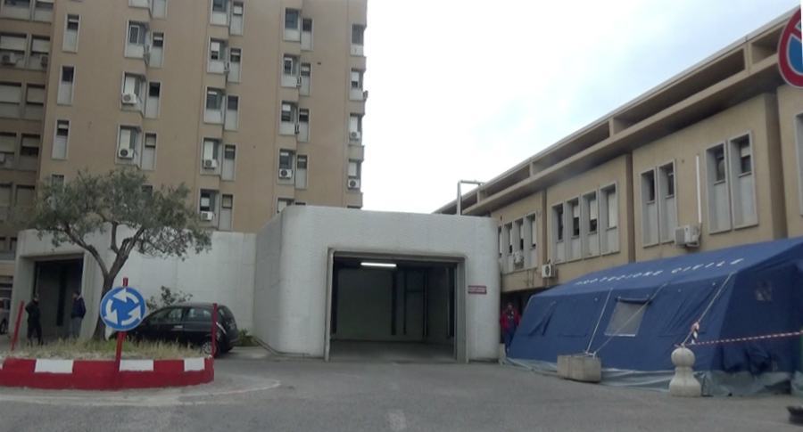 Centro Covid Rossano, Rapani: "già pronta la denuncia alla Procura" 53 ps tenda rossano 1