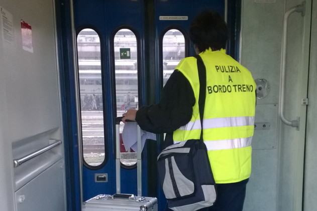 pulizia a bordo treni 631x421 1