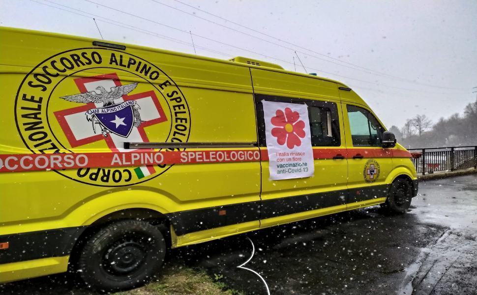 punto vaccinale spezzano 1