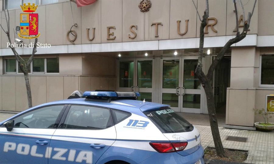 questura di cosenza polizia