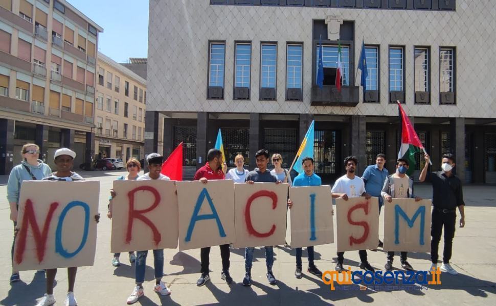 racism cs rende