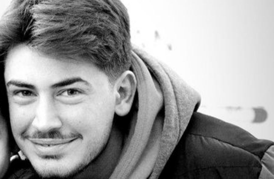 Castrolibero, intitolare una piazza a Raffaele. La petizione degli amici è già a 1.300 firme 54 raffaele aiello 1