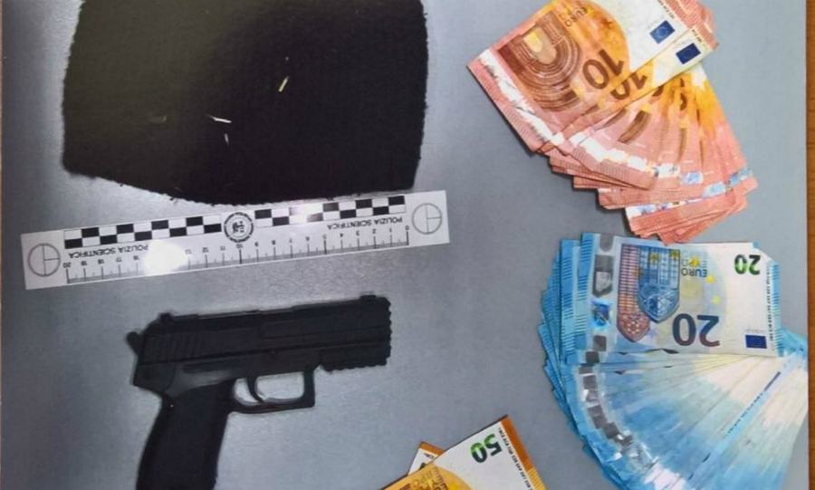 rapina bar cosenza arma