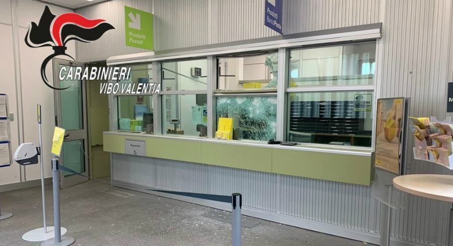 Tentata rapina alle Poste di Vibo, identificati i tre presunti autori 51 rapina poste vibo