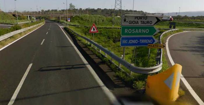 rosarno uscita autostrada