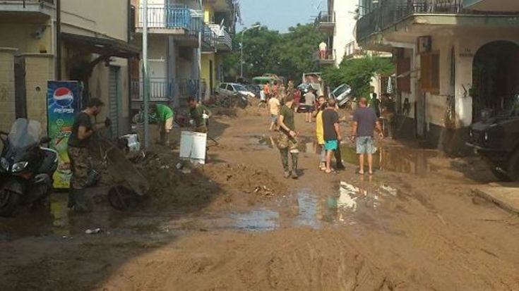 A quattro mesi dall'alluvione Rossano ancora invasa dal fango 51 rossano2 1