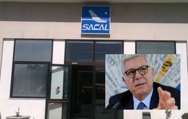 Aeroporto Sant'Anna, cittadini: "Una gestione che definire pessima è un eufemismo" 51 sacal 4