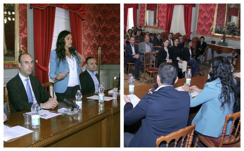 salone degli specchi succurro