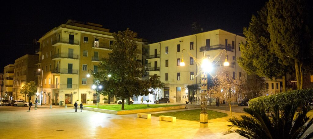 Cosenza: piazza Santa Teresa, si propone un Piano Rumore per evitare il 'degrado' 1 santa teresa 2