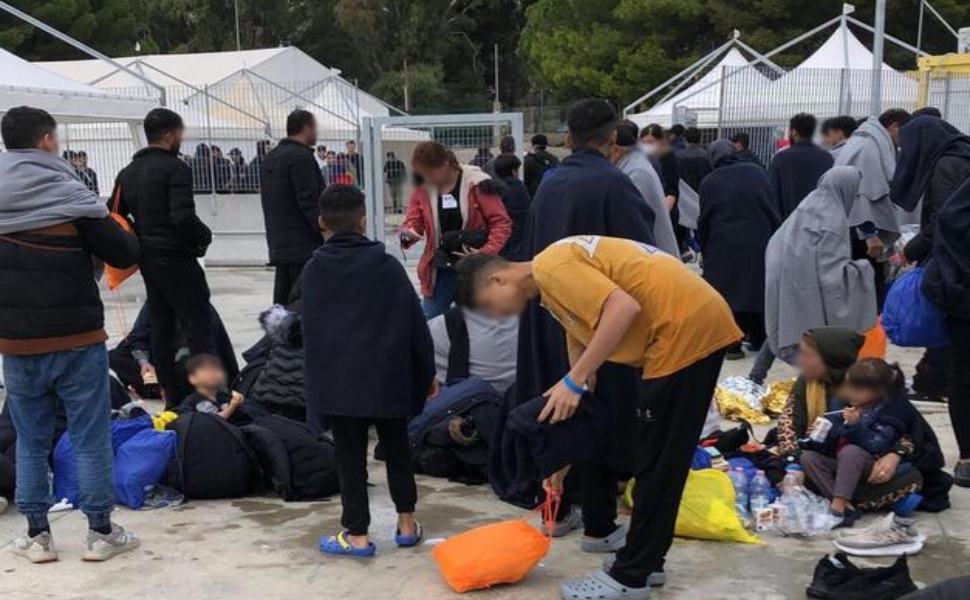 sbarco roccella jonica