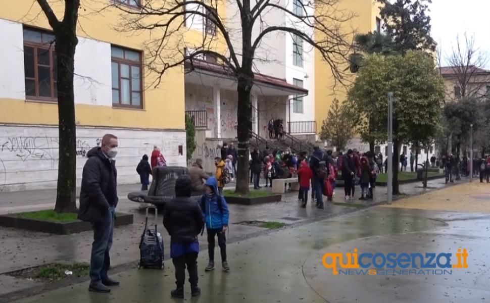 scuola 10 gennaio cosenza