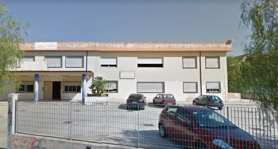 scuola elementare cantinella corigliano