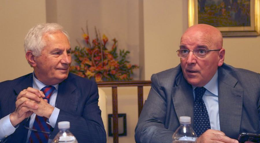Il commissario Scura scrive ad Oliverio: "dai privati notizie lacunose" 51 scura e oliverio