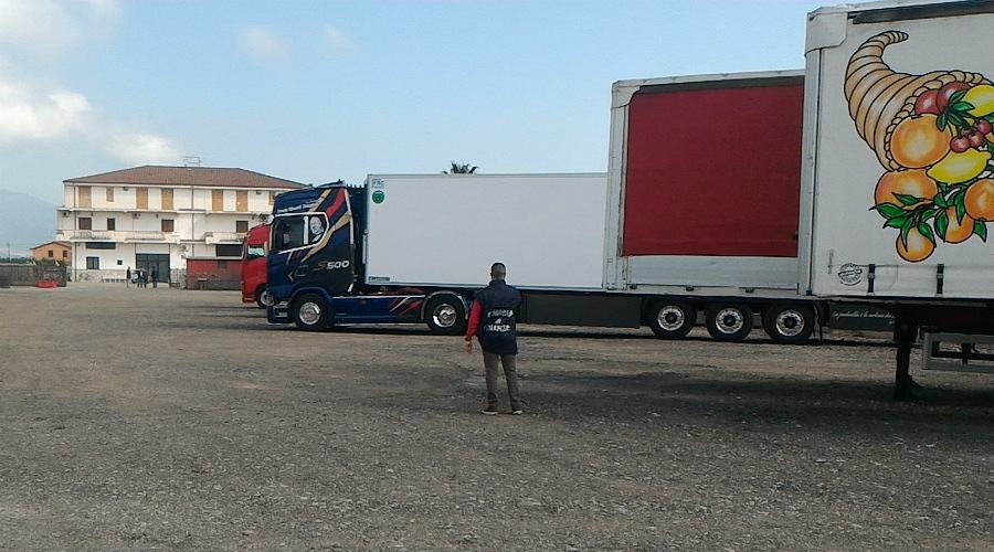 sequestro azienda trasporti 01