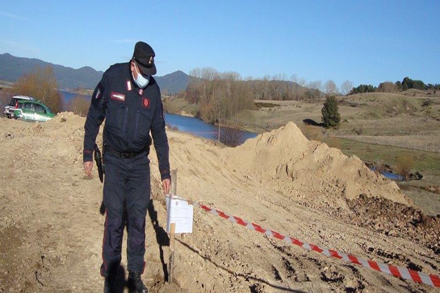 Spezzano Sila: sequestrata area lungo il lago Cecita 51 sequestro lago 1