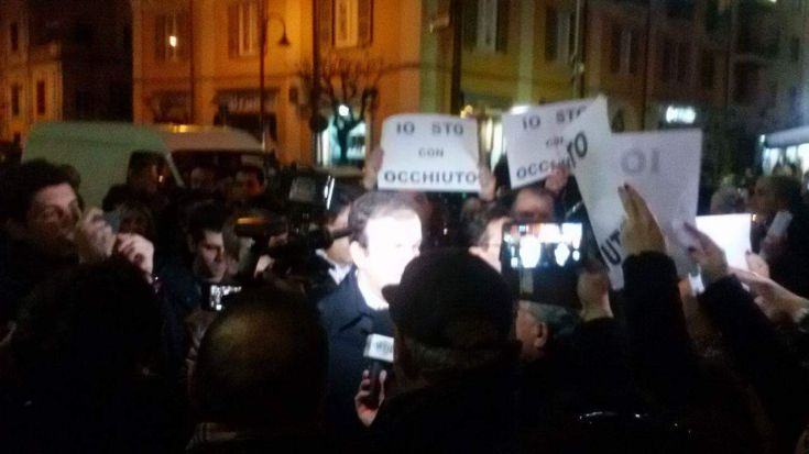 sfiducia occhiuto 141