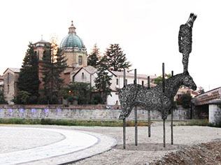 Tesoro di Alarico il Ministero blocca le ricerche, Occhiuto infuriato: "Infimi interessi politici" 53 simulazione statua