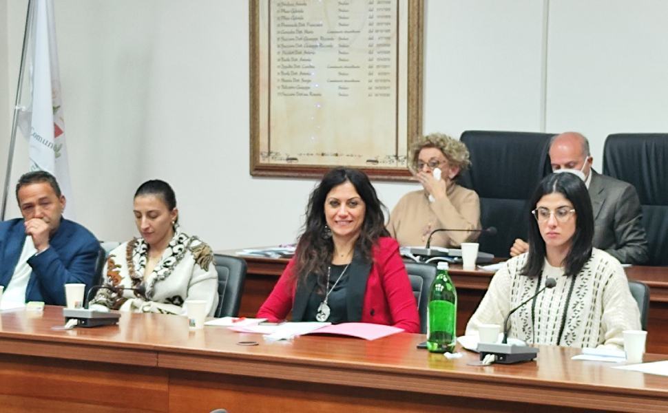 sindaca rosaria succurro consiglio comunale 20 dicembre 2022 PSC 1