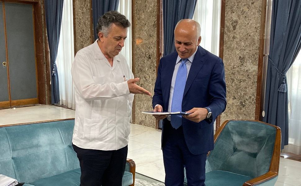 sindaco caruso ambasciatore messico Cosenza 01