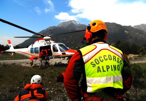 Esploratore perde la vita mentre fa canyoning nel Parco del Pollino 206 soccorso alpino calabria
