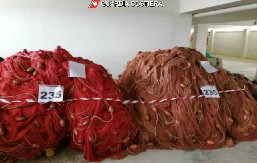 spadara sequestro guardia costiera corigliano 02