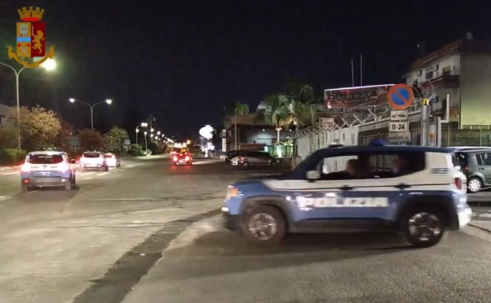 squadra mobile catania polizia operazione blanco 1