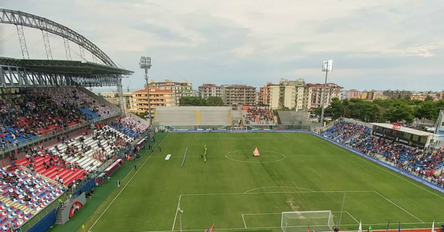 stadio ezio scida crotone
