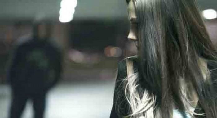 Insulti e botte a una ragazzina che non 'eseguiva gli ordini', scarcerato 51 stalking ScaleWidthWzcwMF0