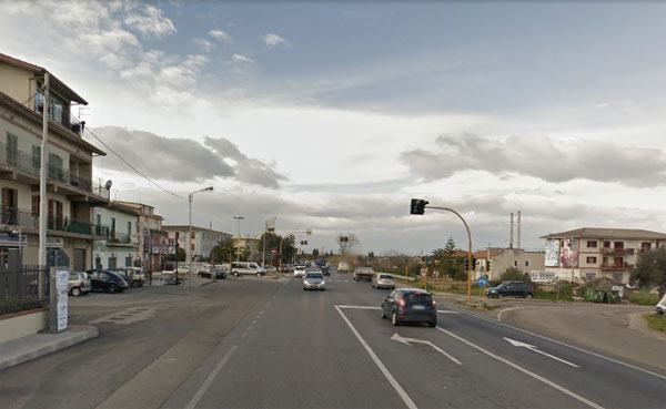 Ritrovato legato in un furgone a Rossano, aveva speso l'incasso del titolare alle slot 51 statale 106 rossano contrada amarelli