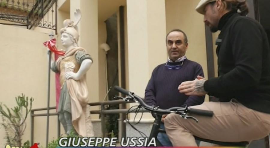 Minacce di morte al sindaco che ha fatto rimuovere la statua di Sant'Agazio 51 statua guardavalle brumotti striscia sindaco 1