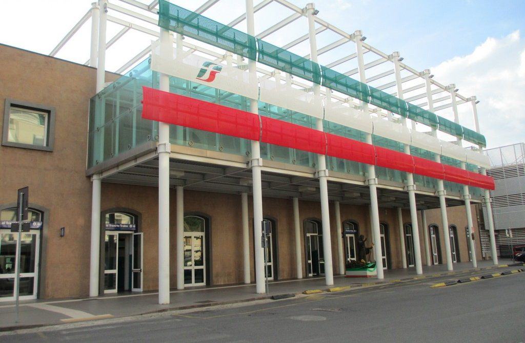 Uomo ritrovato cadavere nella stazione di Paola 51 stazione di paola 1024x670 1