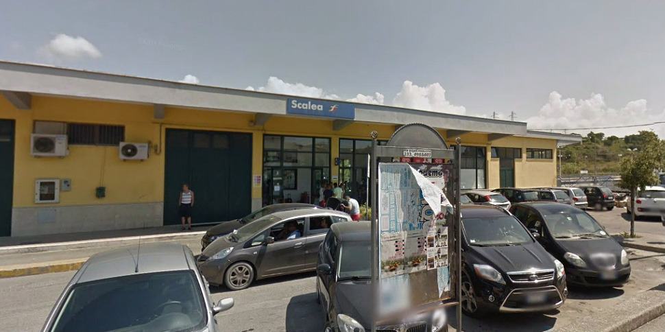 stazione treni scalea 1