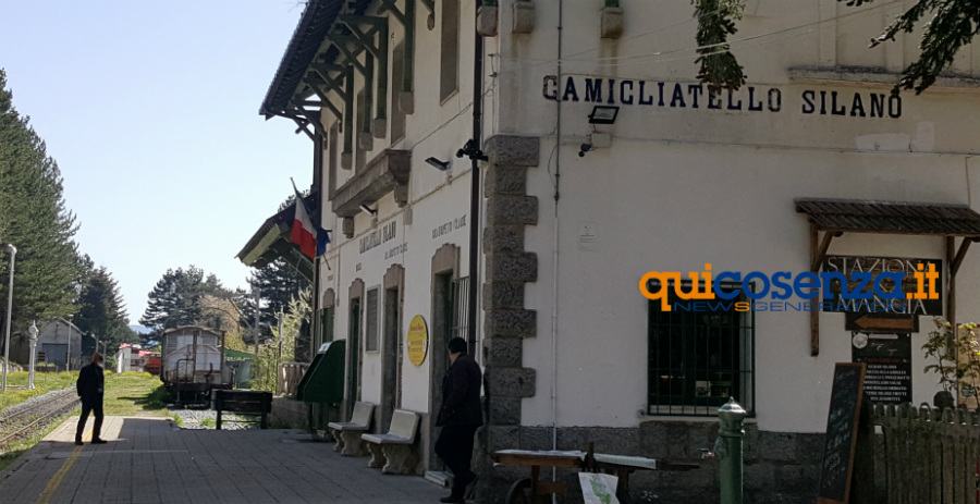 Cinema, il nuovo film di Gabriele Mainetti sarà girato in Sila 53 stazione trenino sila camigliatello