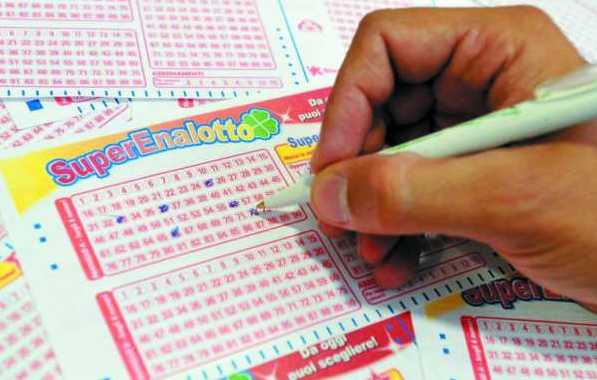 A Vibo Valentia vinti 62 mila euro al Superenalotto 51 superenalotto