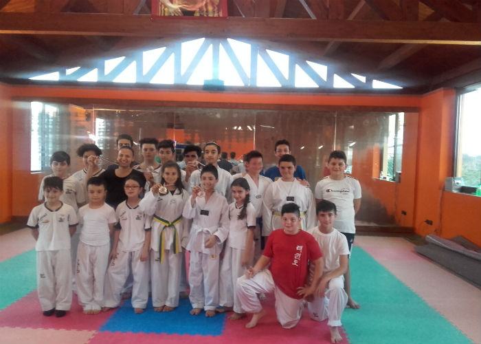 Atleti coriglianesi trionfano ad interregionali di taekwondo 68 taekwondo
