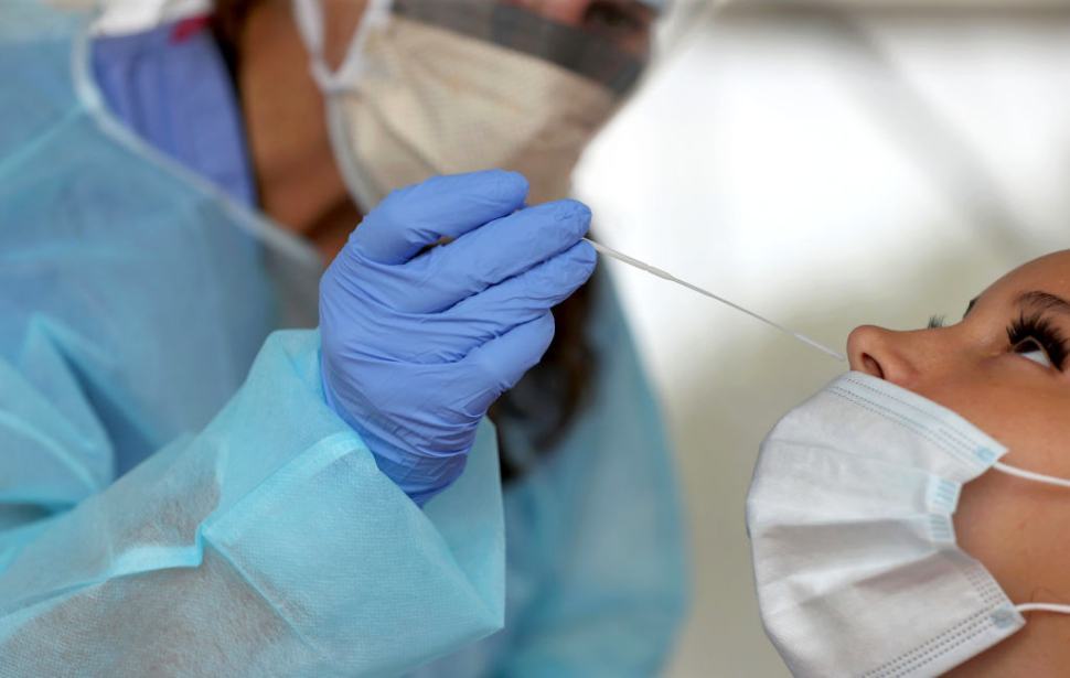 Covid: 89 nuovi casi, ma scende il rapporto tra tamponi eseguiti e positivi 51 tampone covid 13