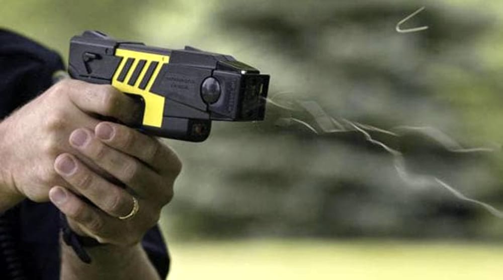 carabinieri rossano taser 02